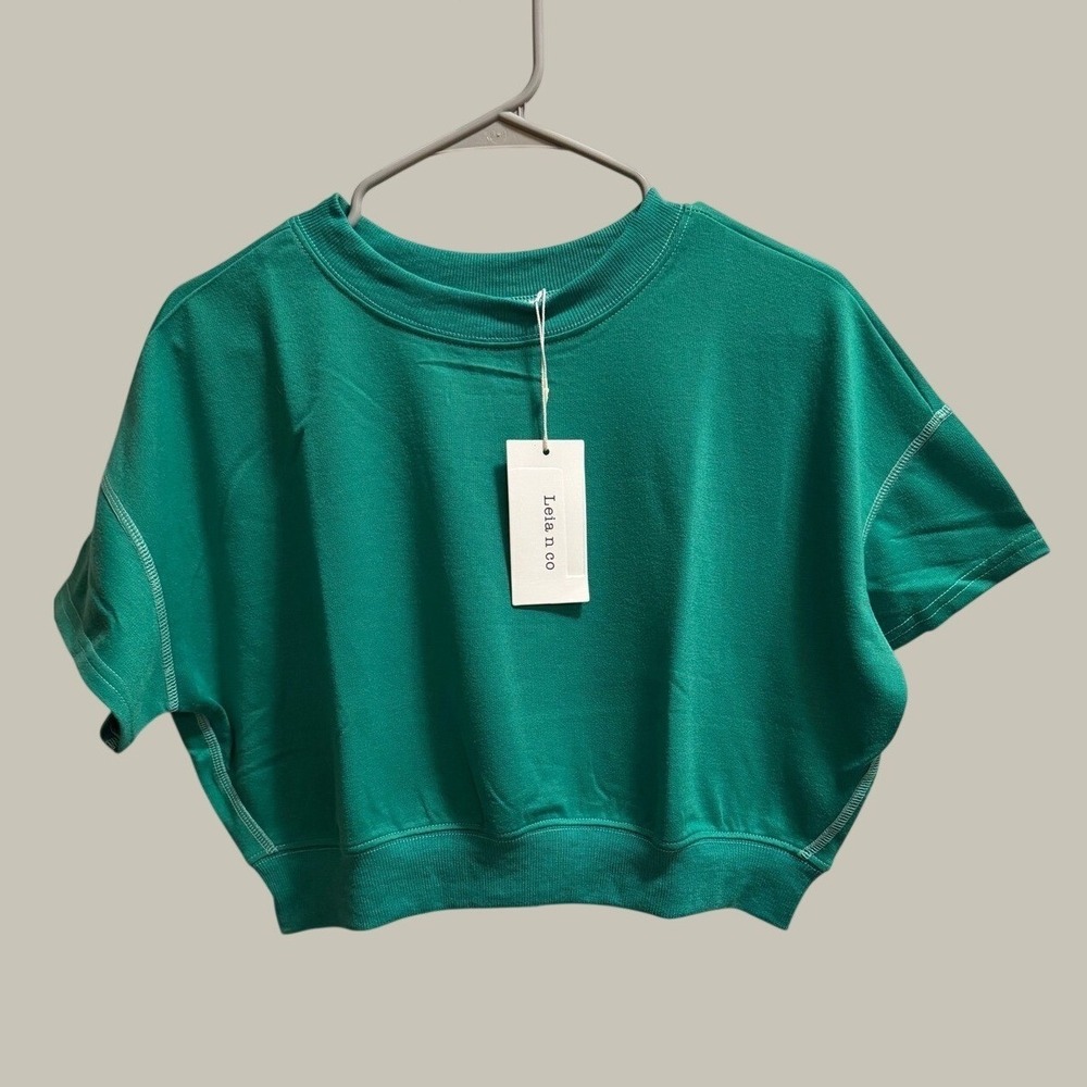 Leia n co Green Cropped Short Sleeve Sweatshirt Cotton Boxy Top  Small